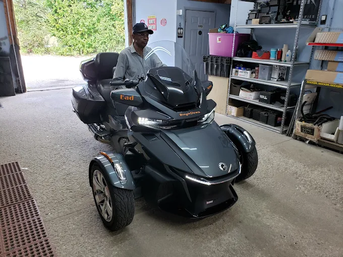 Can-Am Spyder trike custom audio installation at Hollywood Sound